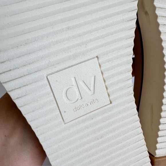 Dolce Vita Caster Sandals Pearl Beachy Coastal Slip On Shoes Platform Womens 8.5 - Picture 10 of 13